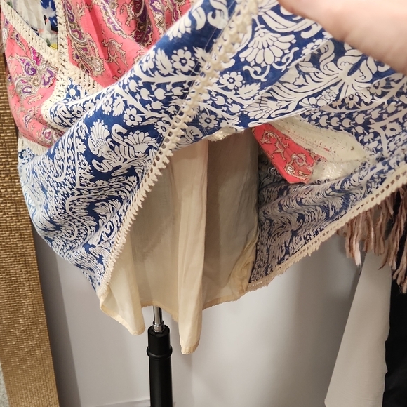 Anthropology 🔥 🌸Midi Tunic with Graphic 3/4 Sleeves - Picture 5 of 9